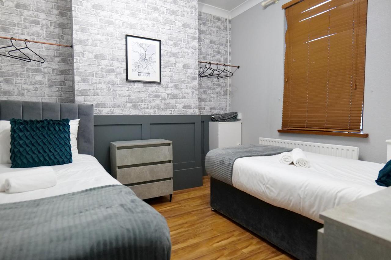 Broadway Belfast! Central Location! Sleeps 6! المظهر الخارجي الصورة