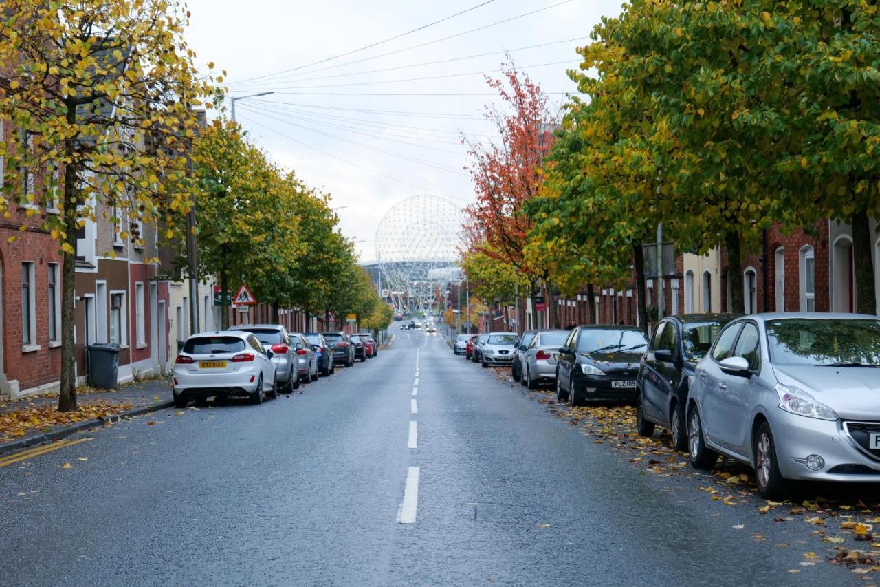 Broadway Belfast! Central Location! Sleeps 6! المظهر الخارجي الصورة