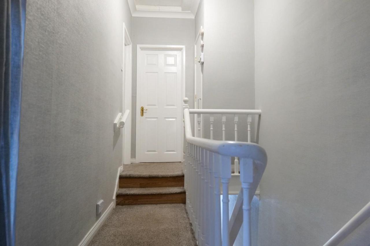 Broadway Belfast! Central Location! Sleeps 6! المظهر الخارجي الصورة